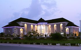 Westbrook Hotel